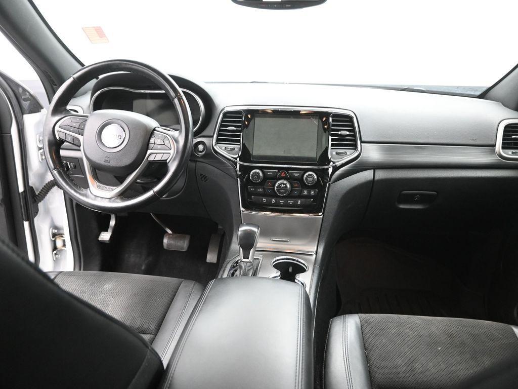 used 2020 Jeep Grand Cherokee car, priced at $22,321