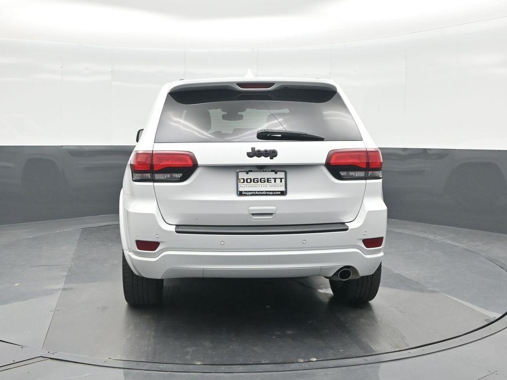 used 2020 Jeep Grand Cherokee car, priced at $22,321