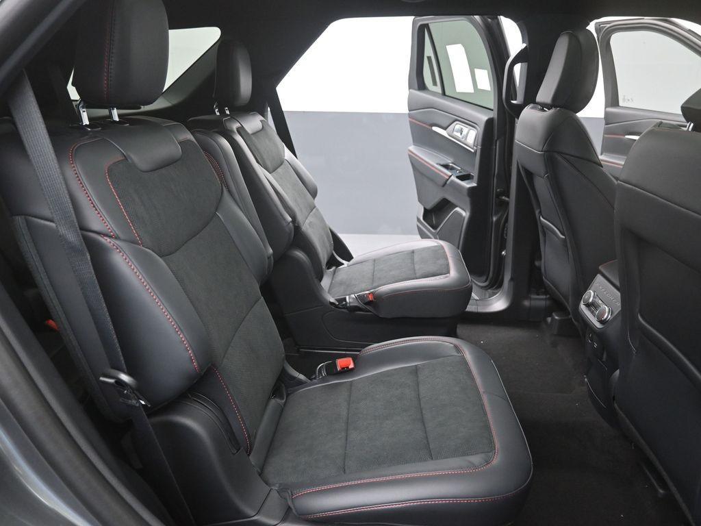 new 2025 Ford Explorer car, priced at $52,475