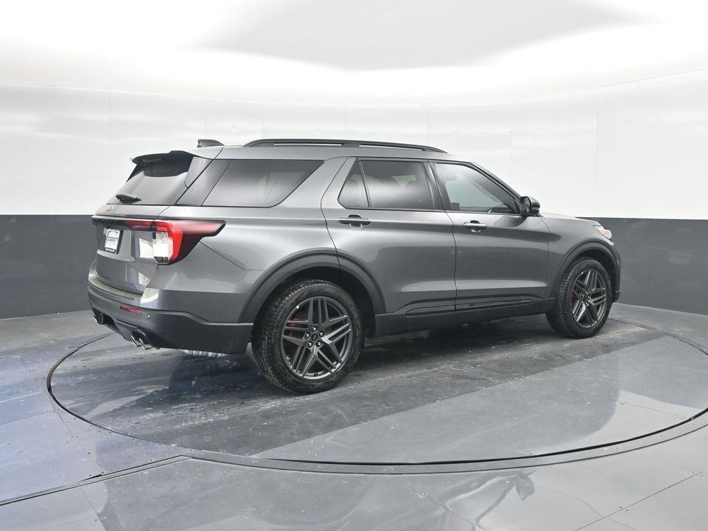 new 2025 Ford Explorer car, priced at $52,475