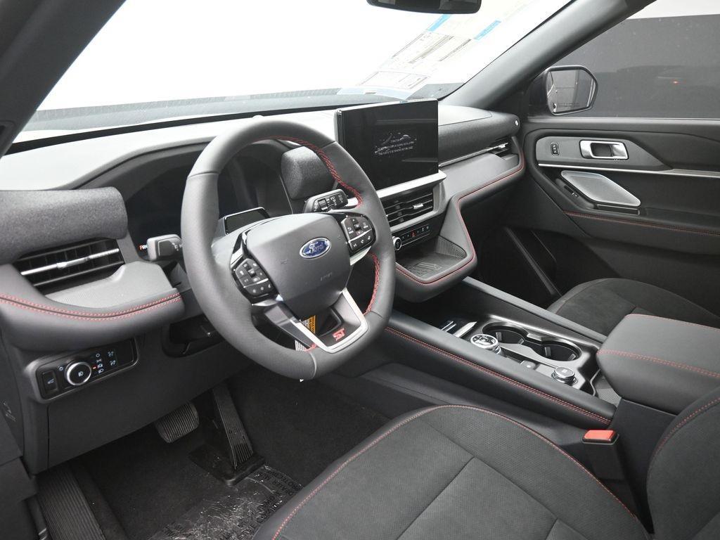 new 2025 Ford Explorer car, priced at $52,475