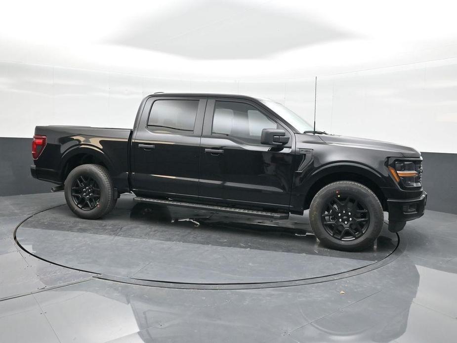 new 2024 Ford F-150 car, priced at $39,465