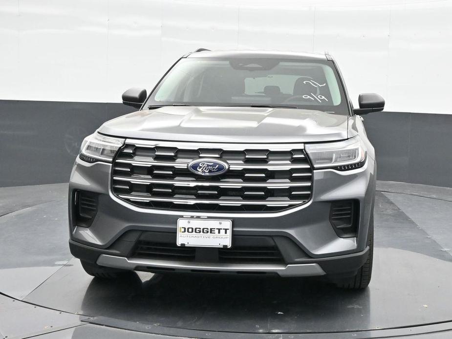 new 2025 Ford Explorer car, priced at $37,377