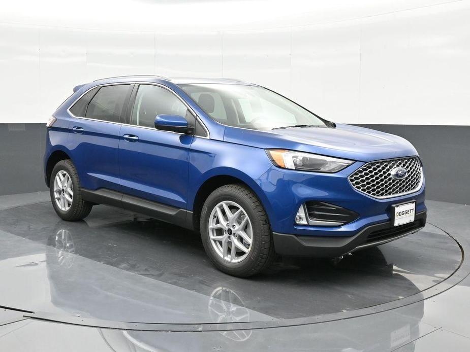 new 2024 Ford Edge car, priced at $33,745