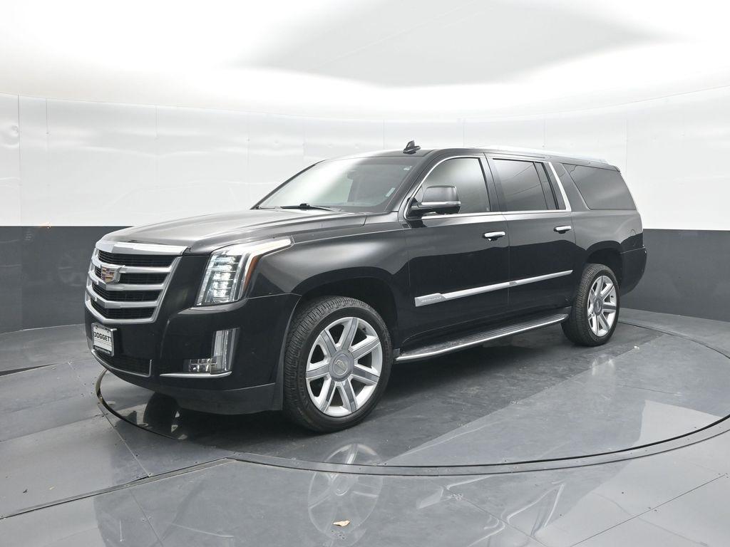 used 2020 Cadillac Escalade ESV car, priced at $32,691