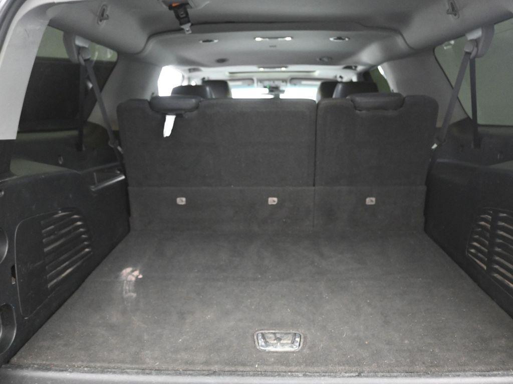 used 2020 Cadillac Escalade ESV car, priced at $32,691