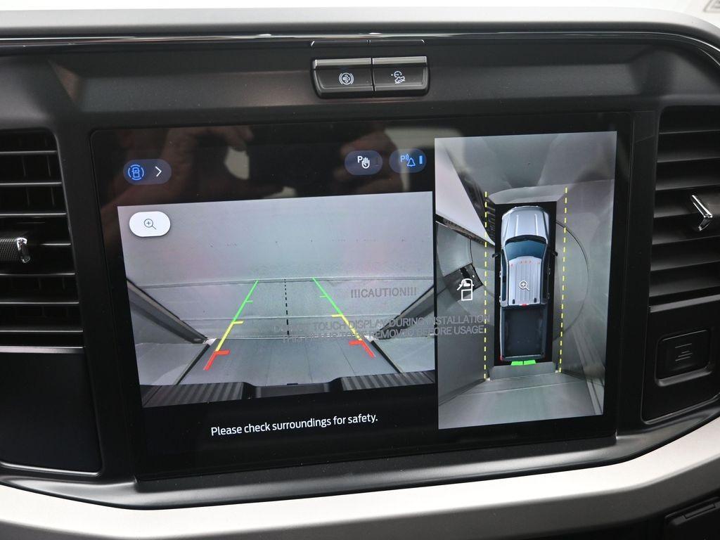 new 2025 Ford F-250 car, priced at $71,730