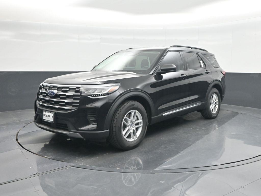 new 2025 Ford Explorer car, priced at $37,740