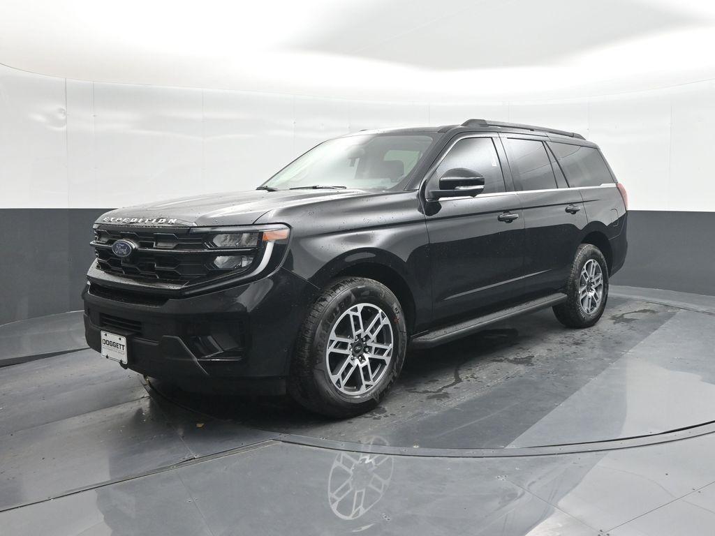 new 2025 Ford Expedition car, priced at $65,826