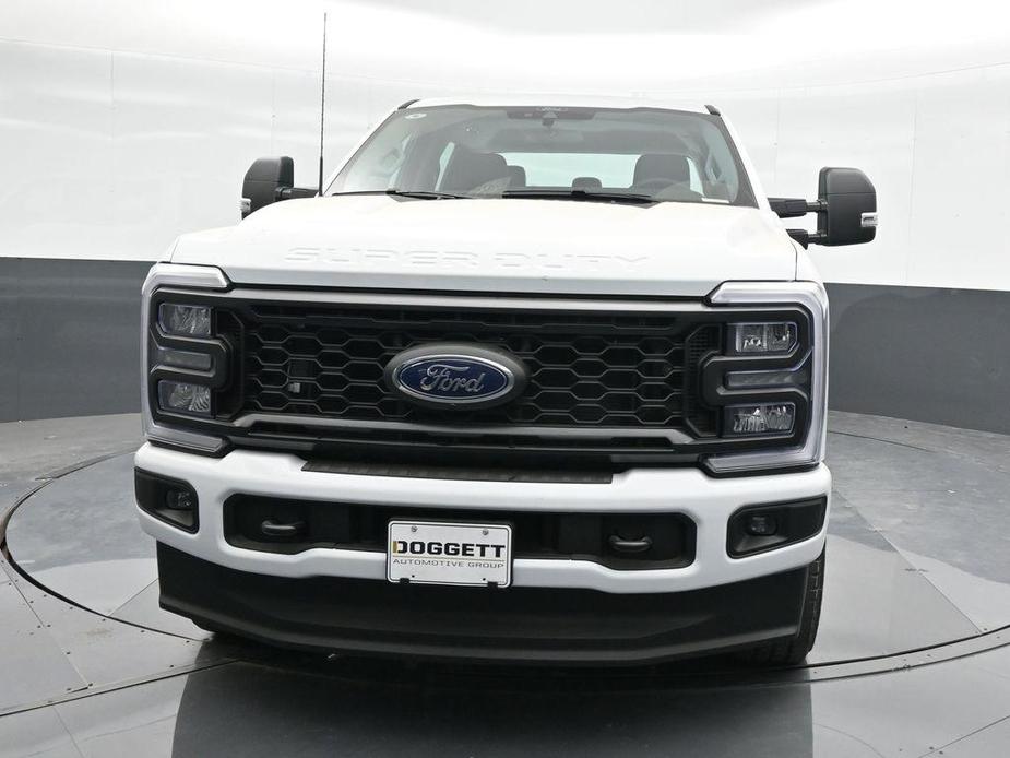 new 2024 Ford F-250 car, priced at $65,028