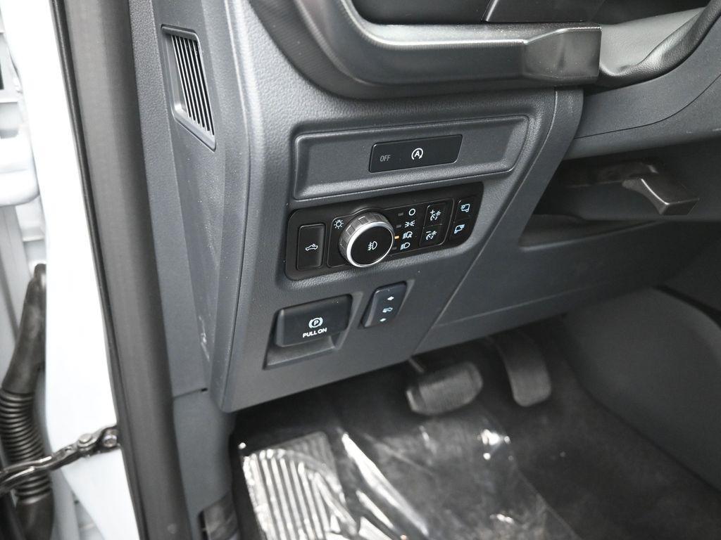 new 2025 Ford F-150 car, priced at $60,794