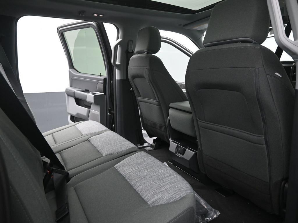 new 2025 Ford F-250 car, priced at $71,730