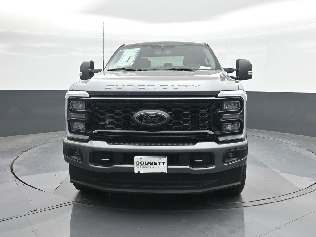 new 2025 Ford F-250 car, priced at $71,730