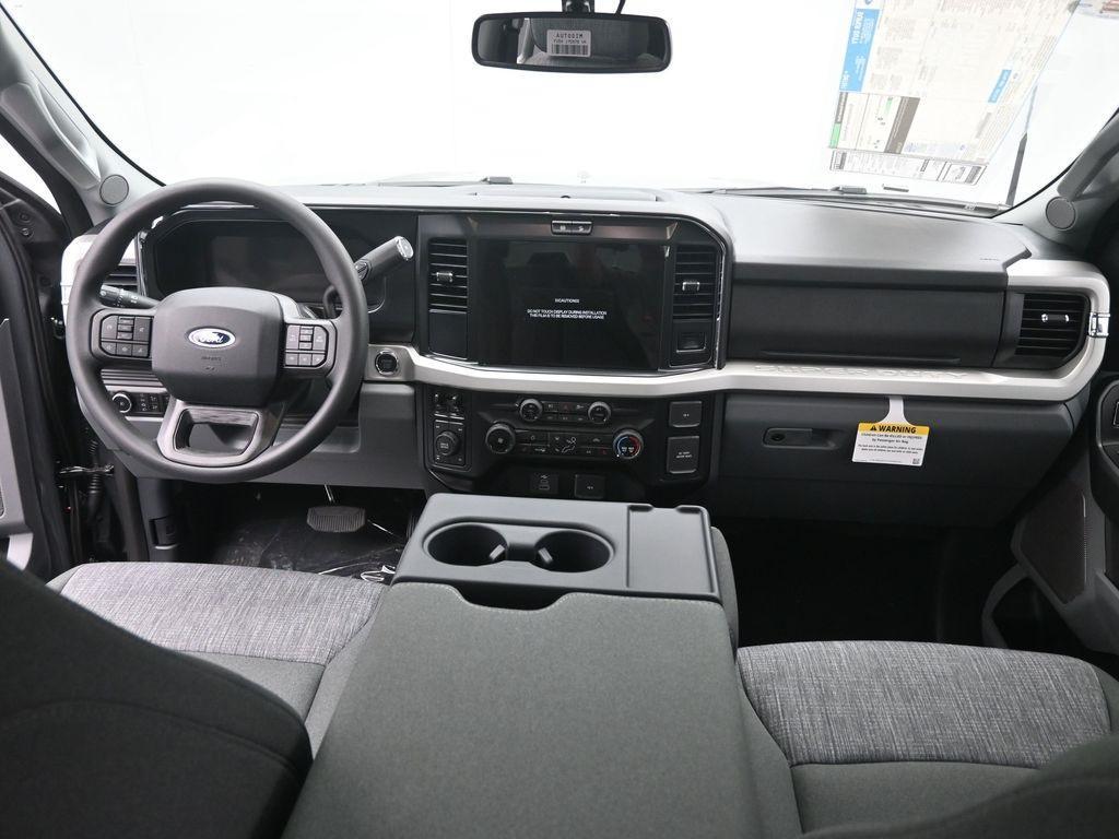 new 2025 Ford F-250 car, priced at $71,730