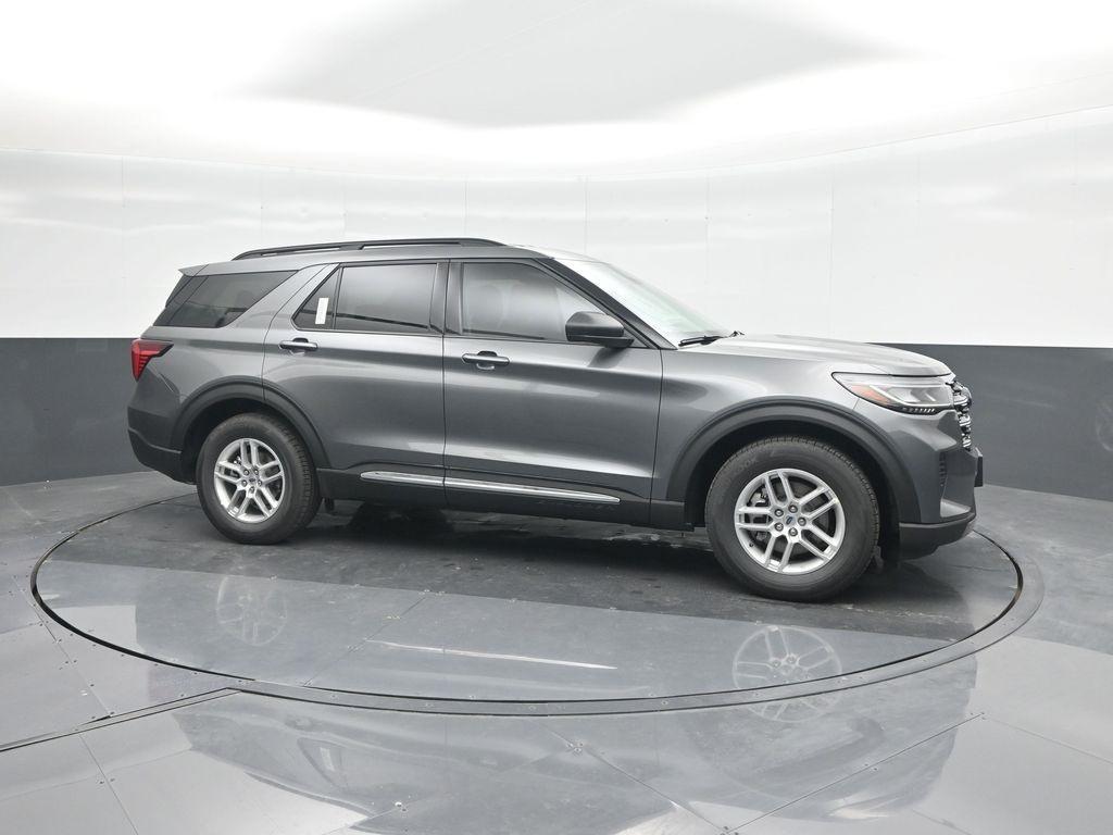 new 2025 Ford Explorer car, priced at $37,740