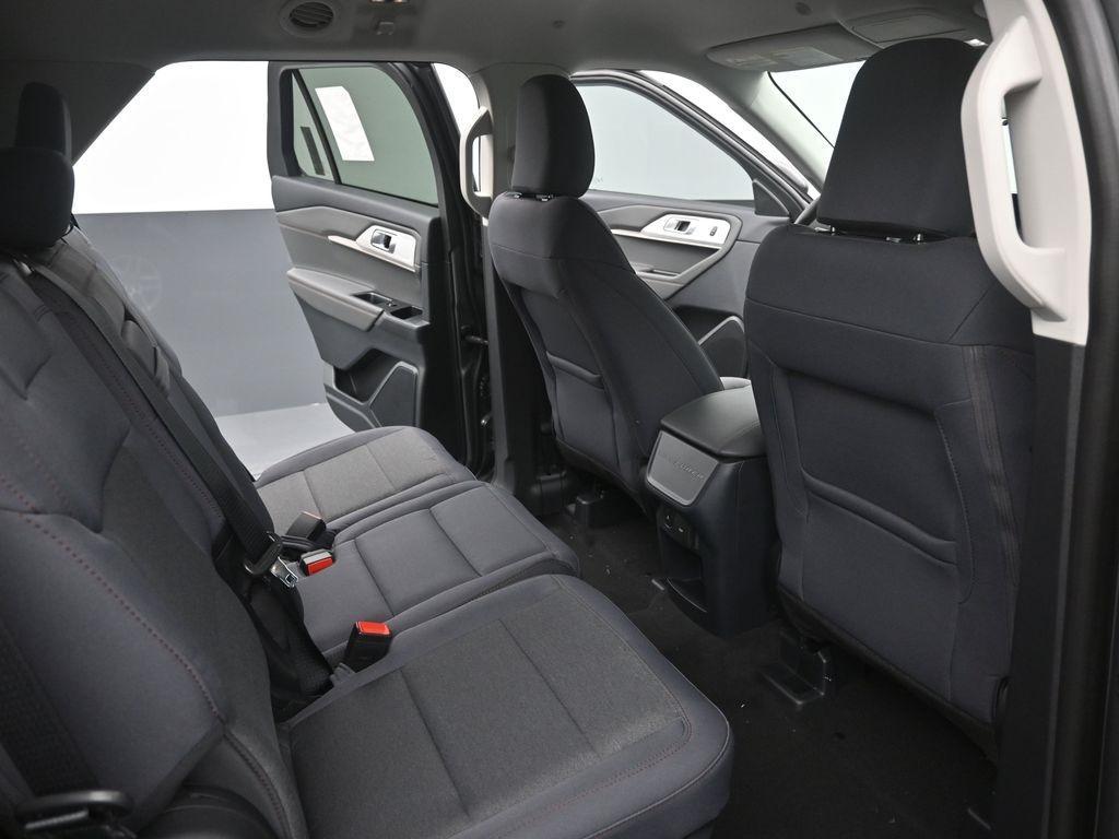 new 2025 Ford Explorer car, priced at $37,740