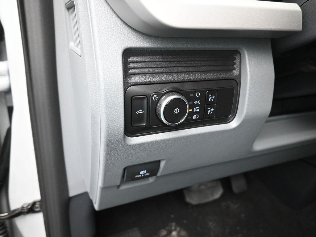 new 2025 Ford F-250 car, priced at $62,782