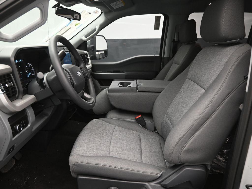 new 2025 Ford F-250 car, priced at $62,782