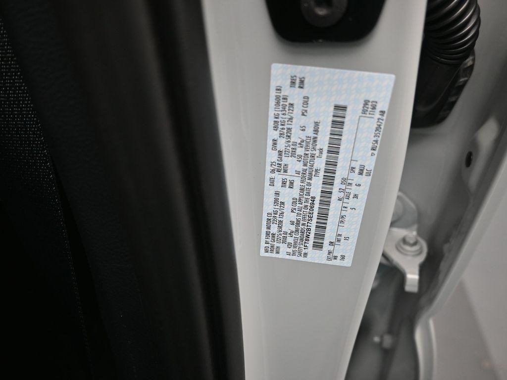 new 2025 Ford F-250 car, priced at $62,782