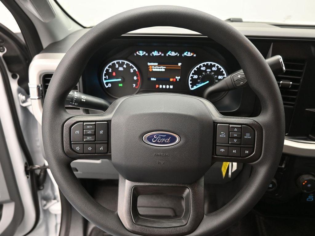 new 2025 Ford F-350 car, priced at $51,190