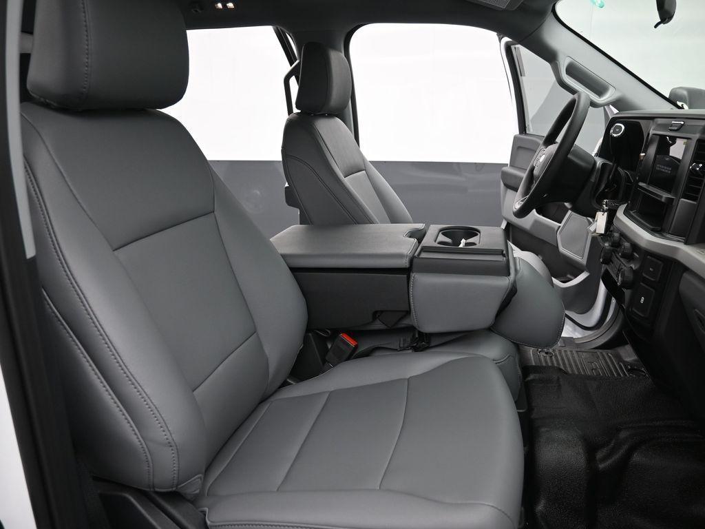 new 2025 Ford F-350 car, priced at $51,190