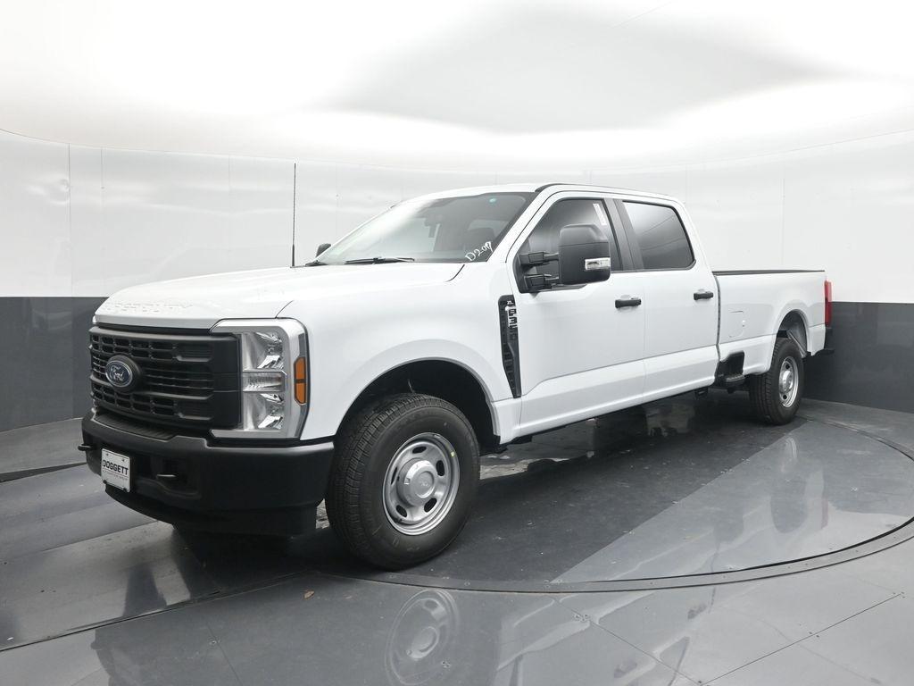 new 2025 Ford F-350 car, priced at $51,190