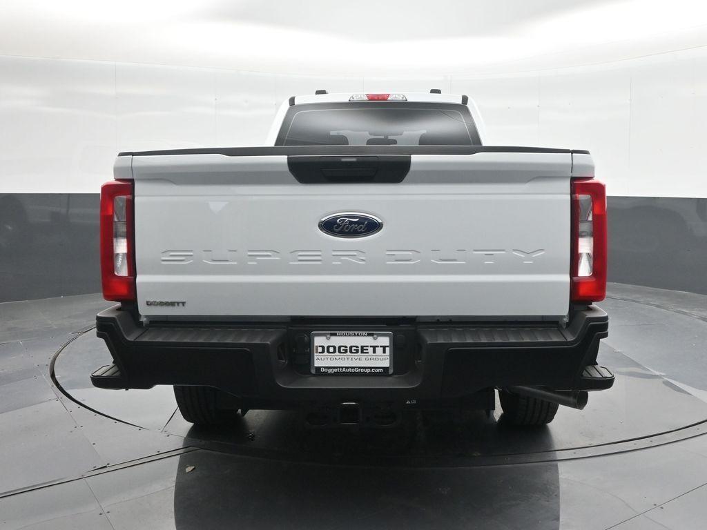 new 2025 Ford F-350 car, priced at $51,190