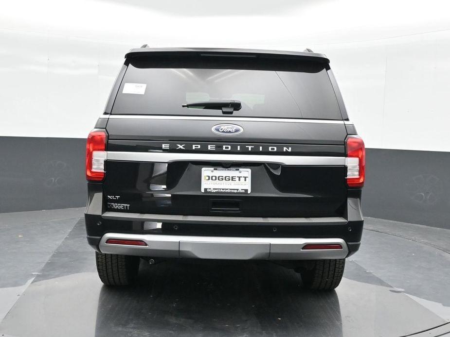 new 2024 Ford Expedition car, priced at $52,889