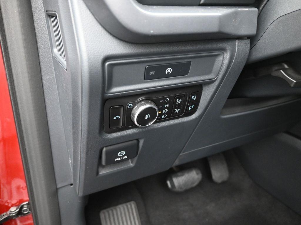 new 2025 Ford F-150 car, priced at $54,313