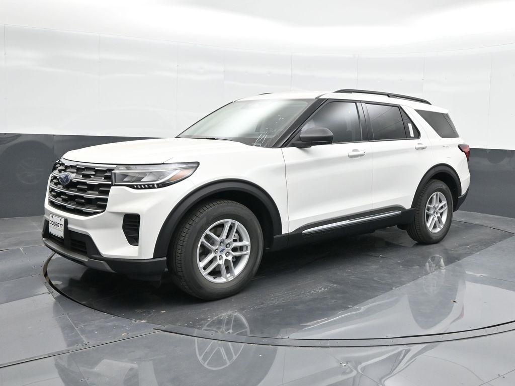 new 2025 Ford Explorer car, priced at $37,125