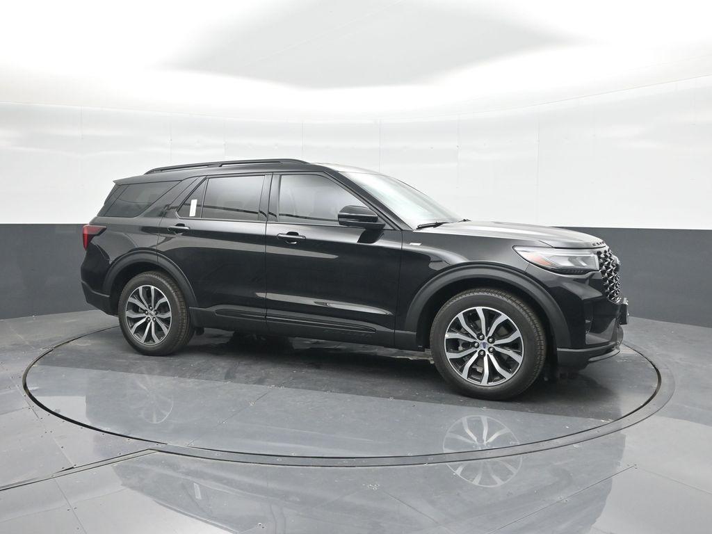 new 2025 Ford Explorer car, priced at $44,846