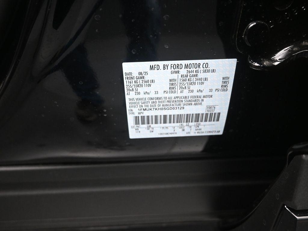 new 2025 Ford Explorer car, priced at $44,846