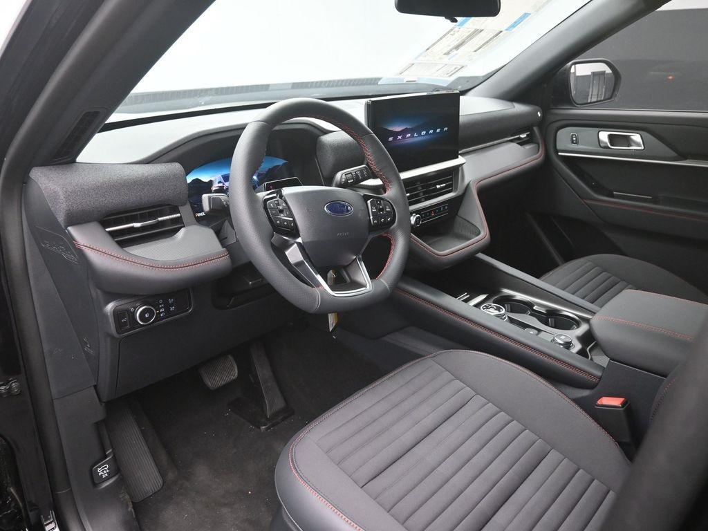 new 2025 Ford Explorer car, priced at $44,846