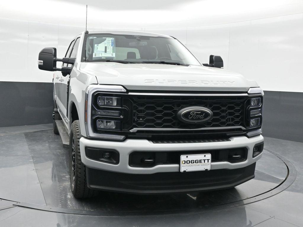 new 2025 Ford F-250 car, priced at $78,918