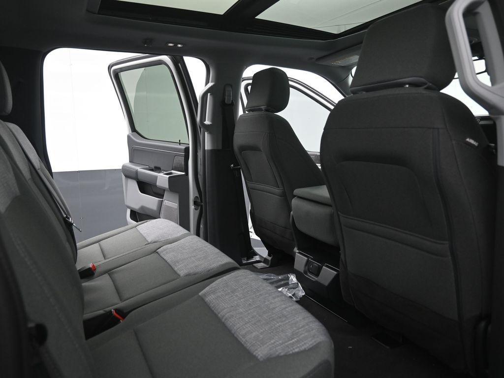 new 2025 Ford F-250 car, priced at $71,730