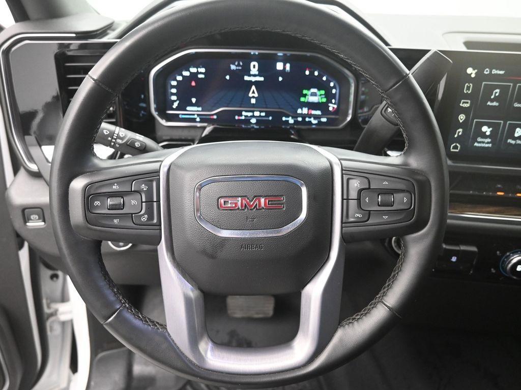 used 2023 GMC Sierra 1500 car, priced at $37,991