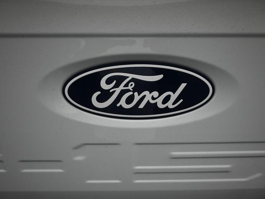 new 2024 Ford F-150 car, priced at $42,130