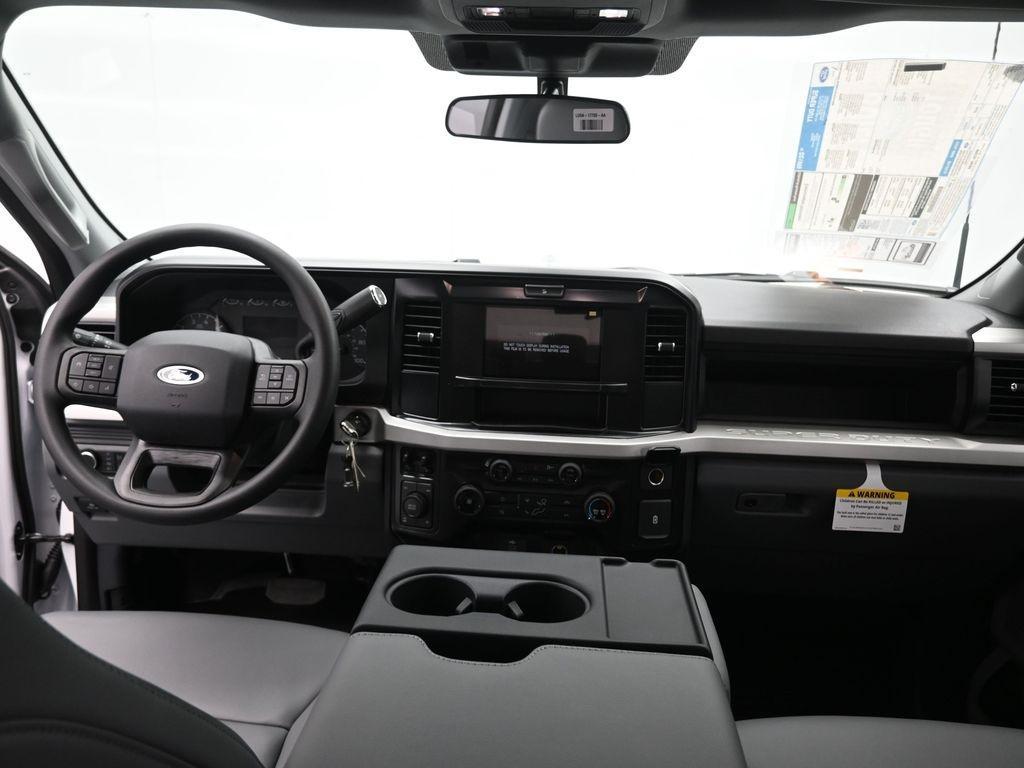 new 2025 Ford F-250 car, priced at $51,950