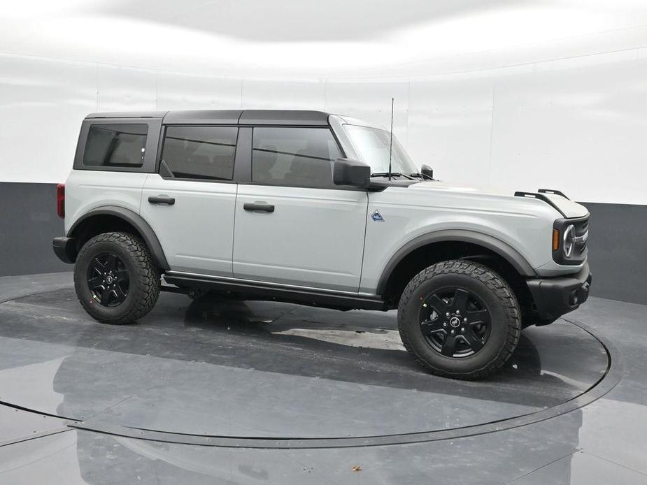 new 2024 Ford Bronco car, priced at $44,037