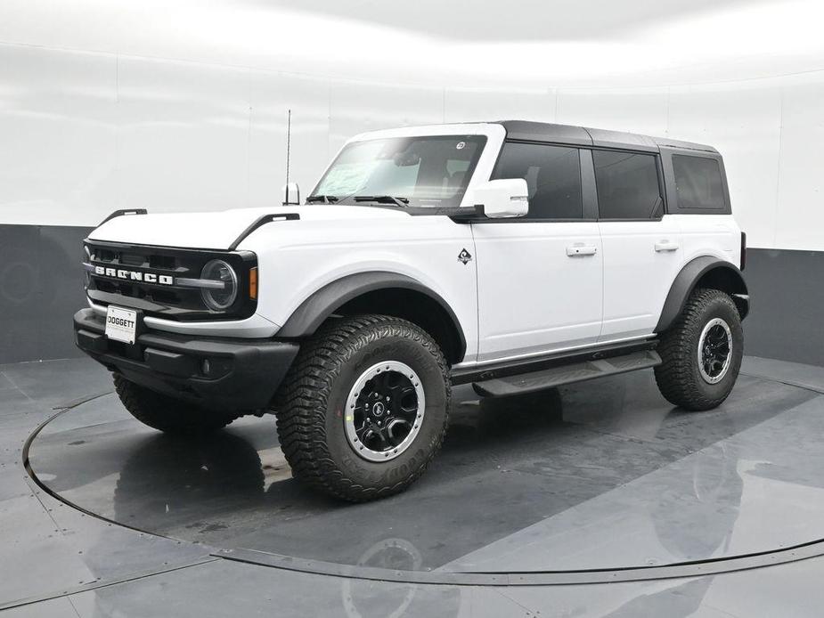 new 2024 Ford Bronco car, priced at $59,404