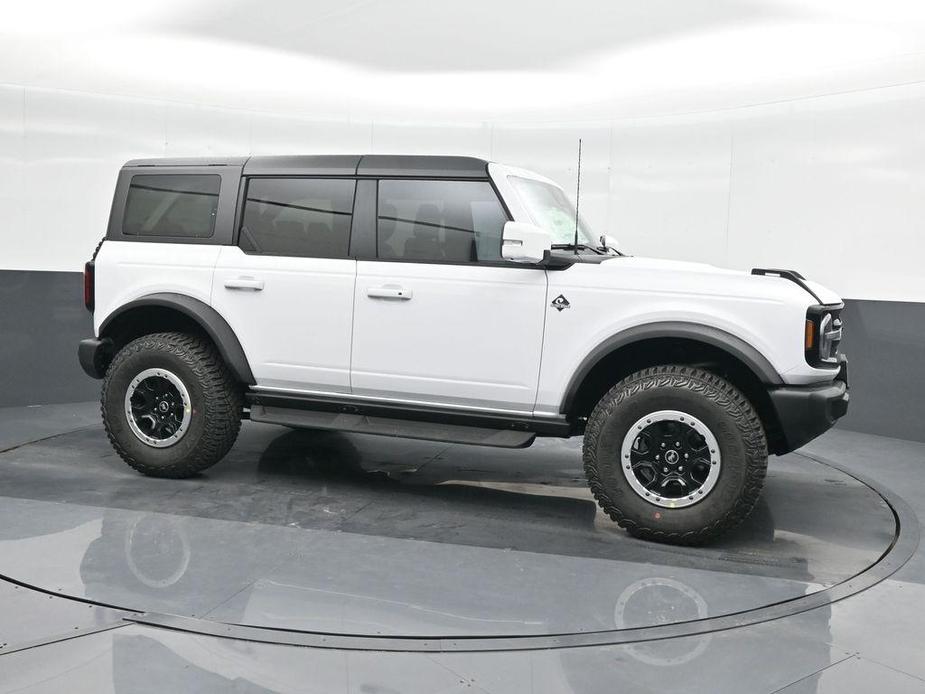 new 2024 Ford Bronco car, priced at $59,404