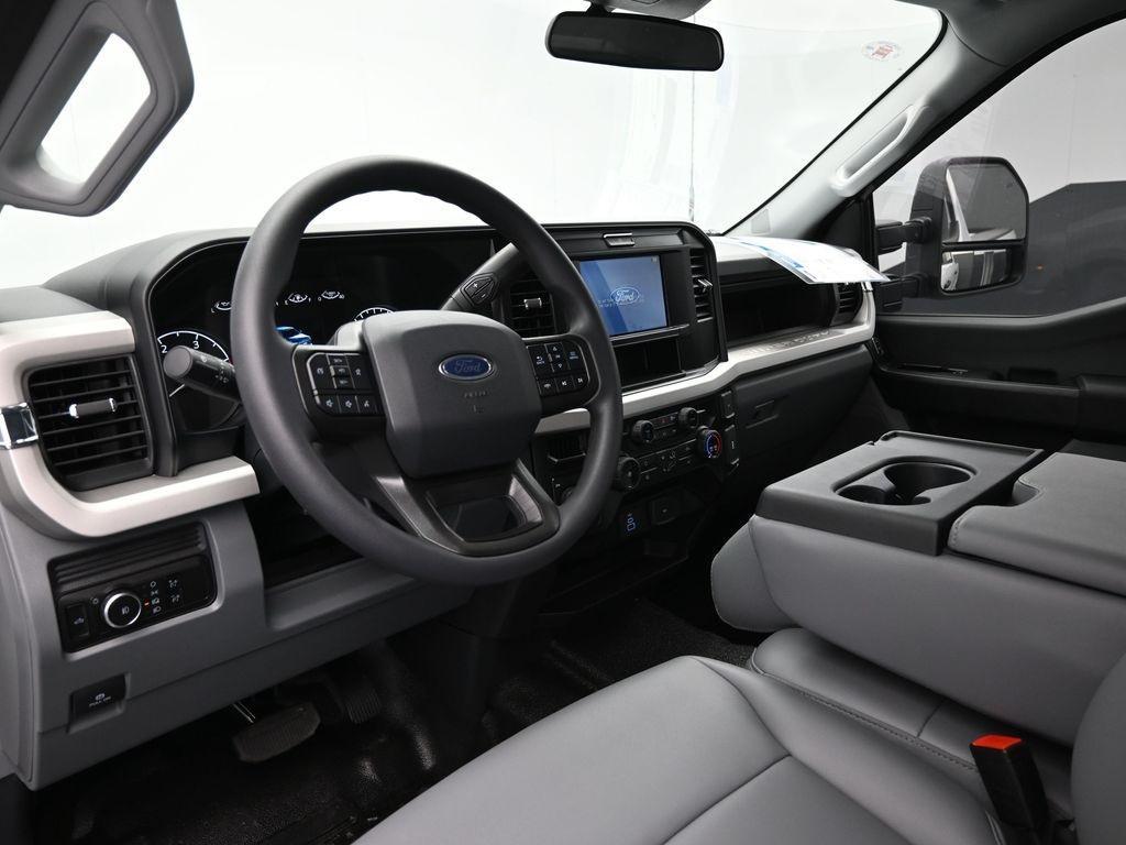 new 2025 Ford F-250 car, priced at $59,047
