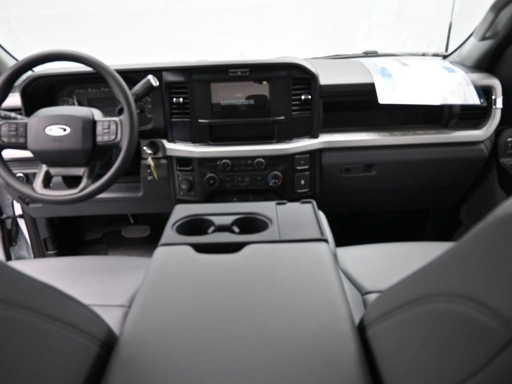 new 2025 Ford F-250 car, priced at $59,047