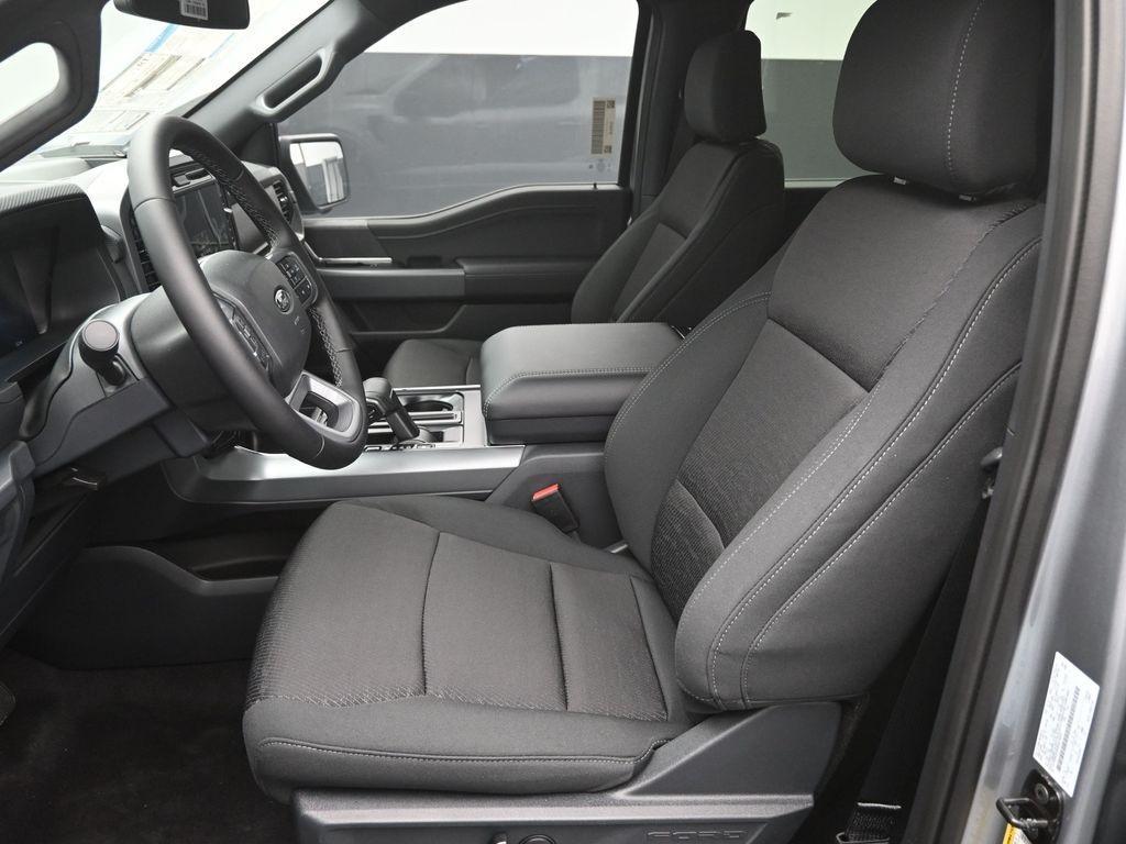 new 2025 Ford F-150 car, priced at $51,975