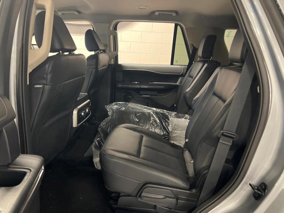 new 2024 Ford Expedition car, priced at $55,192