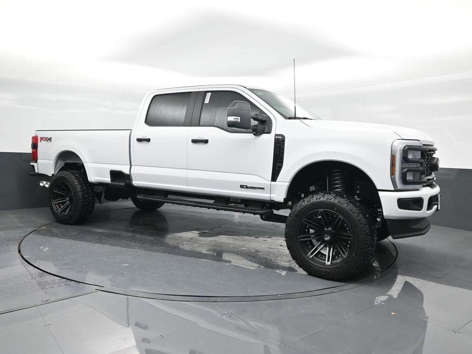 new 2024 Ford F-250 car, priced at $73,878