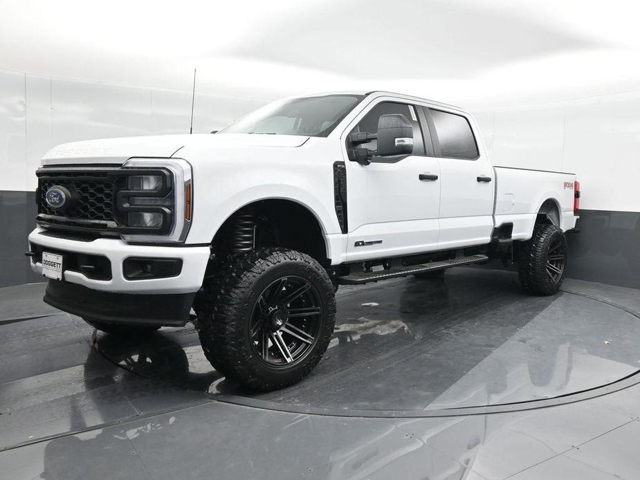 new 2024 Ford F-250 car, priced at $73,878