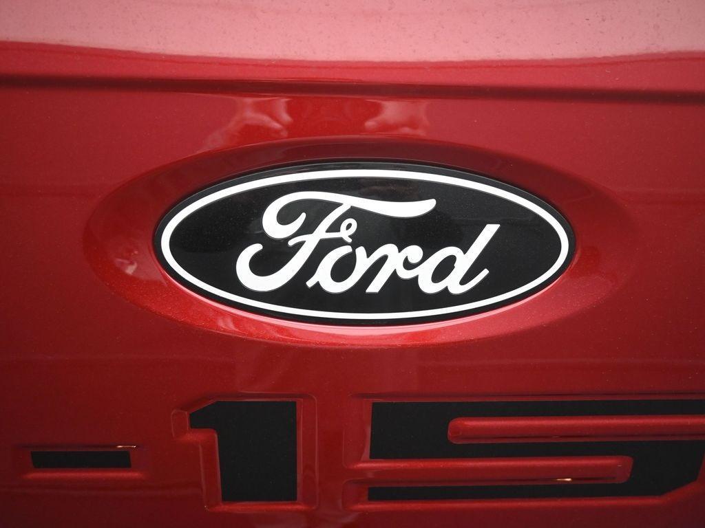 new 2025 Ford F-150 car, priced at $72,260