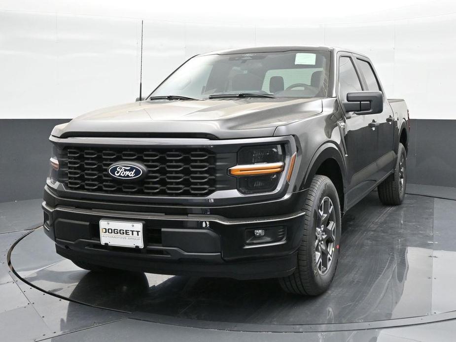 new 2024 Ford F-150 car, priced at $43,148