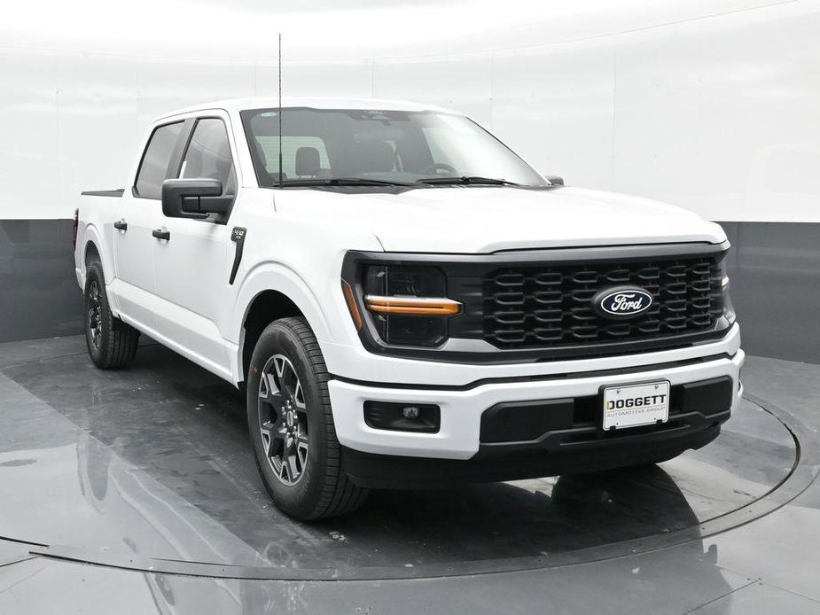 new 2024 Ford F-150 car, priced at $40,813